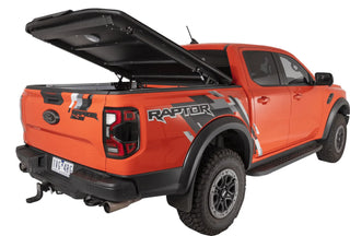 Hardlid ARB Couvre-Benne Aluminium Isuzu Dmax 2020+ Double Cab sur Xperts4x4 Accessoires 4x4 Off-Road