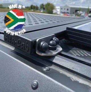 Kit de Barres de toit Alu-Cab (Vendu par 2x) sur Xperts4x4 Accessoires 4x4 Off-Road