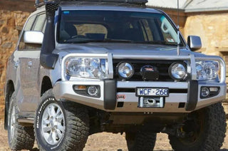 Pare-choc Avant ARB pour Land Cruiser 200 Series 2007 a 2015 Deluxe Bullbar sur Xperts4x4 Accessoires 4x4 Off-Road