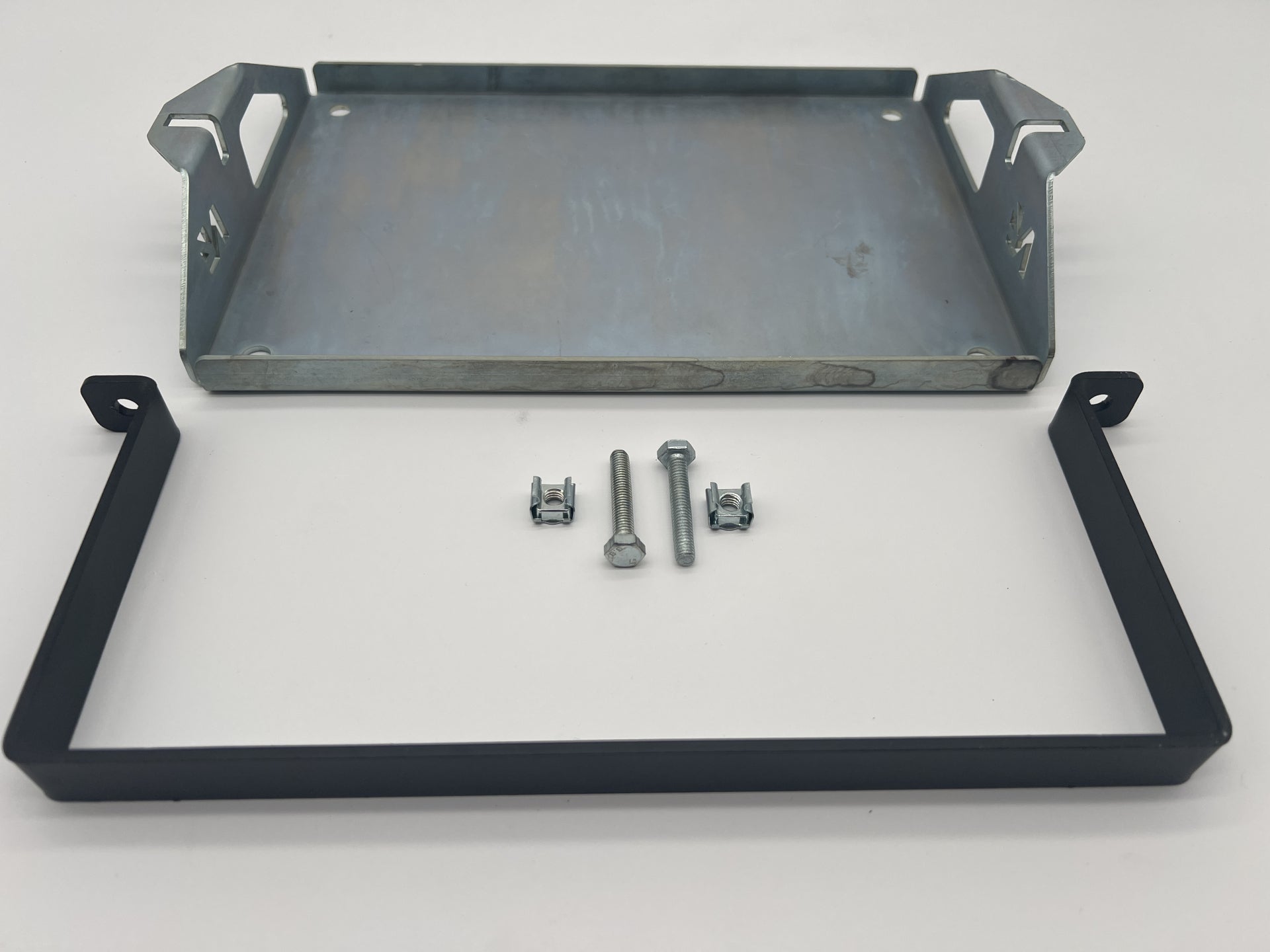 Support universel de fixation de batterie N4-Offroad sur Xperts4x4 Accessoires 4x4 Off-Road