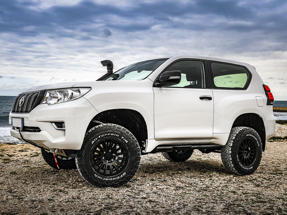 Jante Alu BRAID Winrace S Noire 8x17 6x139.7 ET5 sur Xperts4x4 Accessoires 4x4 Off-Road