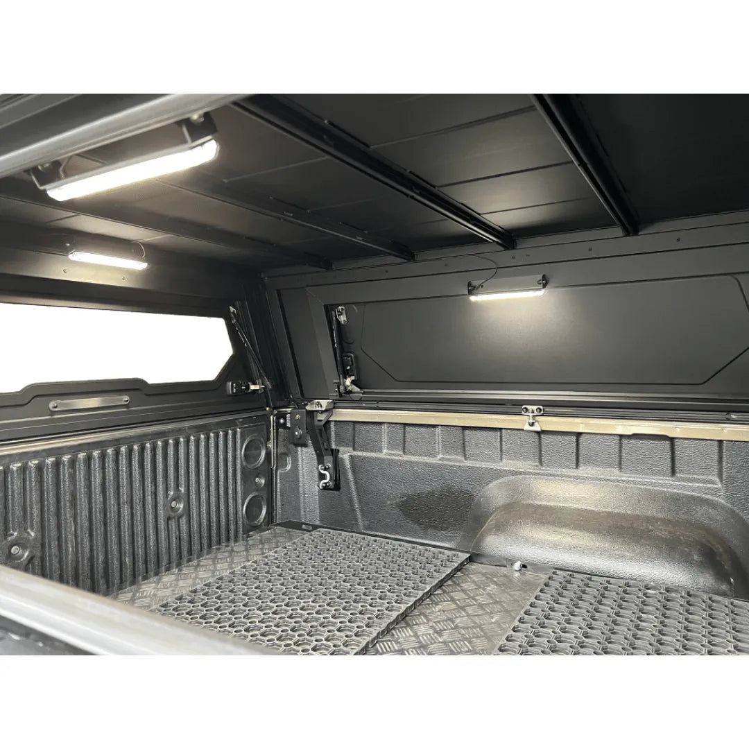 Hardtop Alu-Cab Contour Ford Ranger/Raptor 2012 à 2022 sur Xperts4x4 Accessoires 4x4 Off-Road