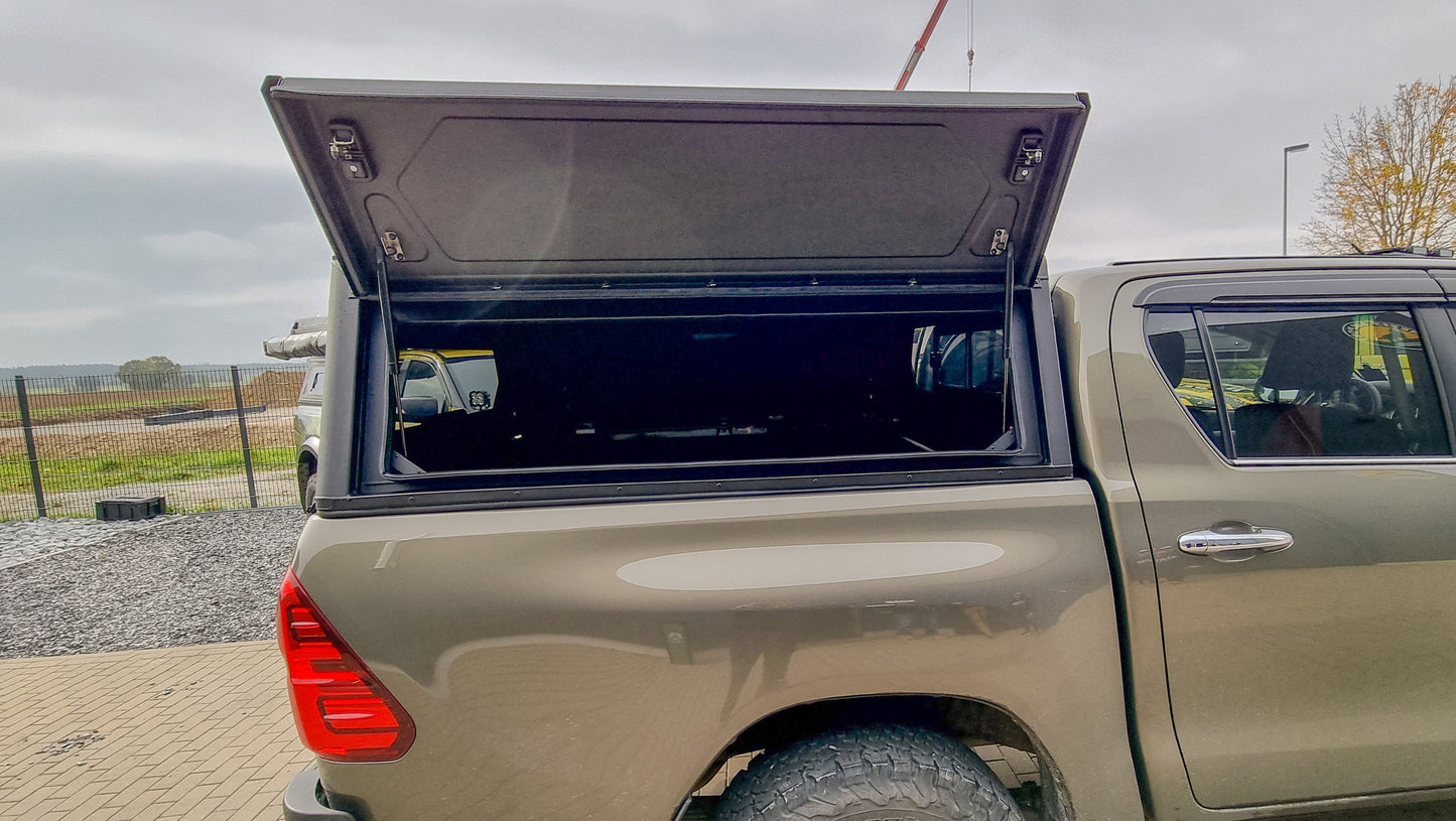Hardtop Alu-Cab Contour Toyota Tacoma 2024+ sur Xperts4x4 Accessoires 4x4 Off-Road