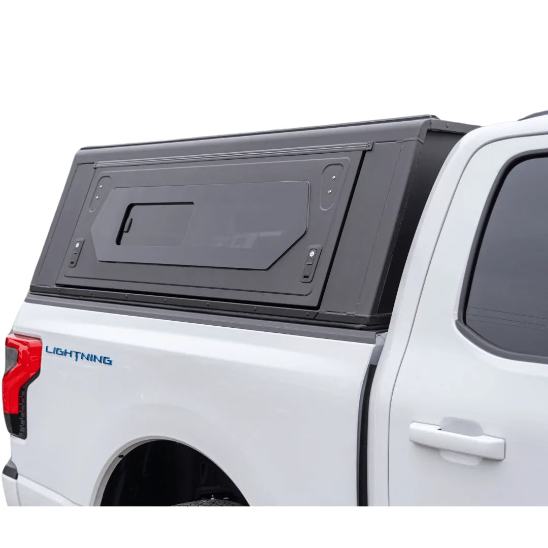 Hardtop Alu-Cab Contour Volkswagen Amarok 2023+ Double Cab sur Xperts4x4 Accessoires 4x4 Off-Road