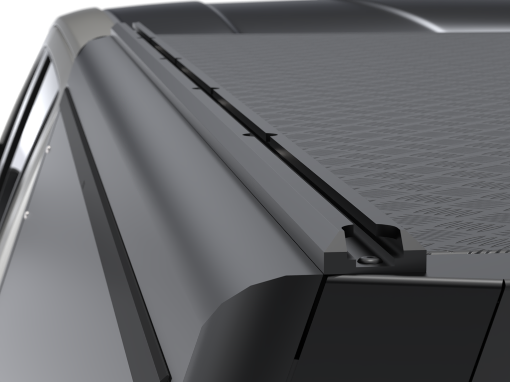 Capot hardtop Alu-Cab "Guard" pour Toyota Hilux Revo 2016+ double-cab, en aluminium, robuste et sécurisé.
