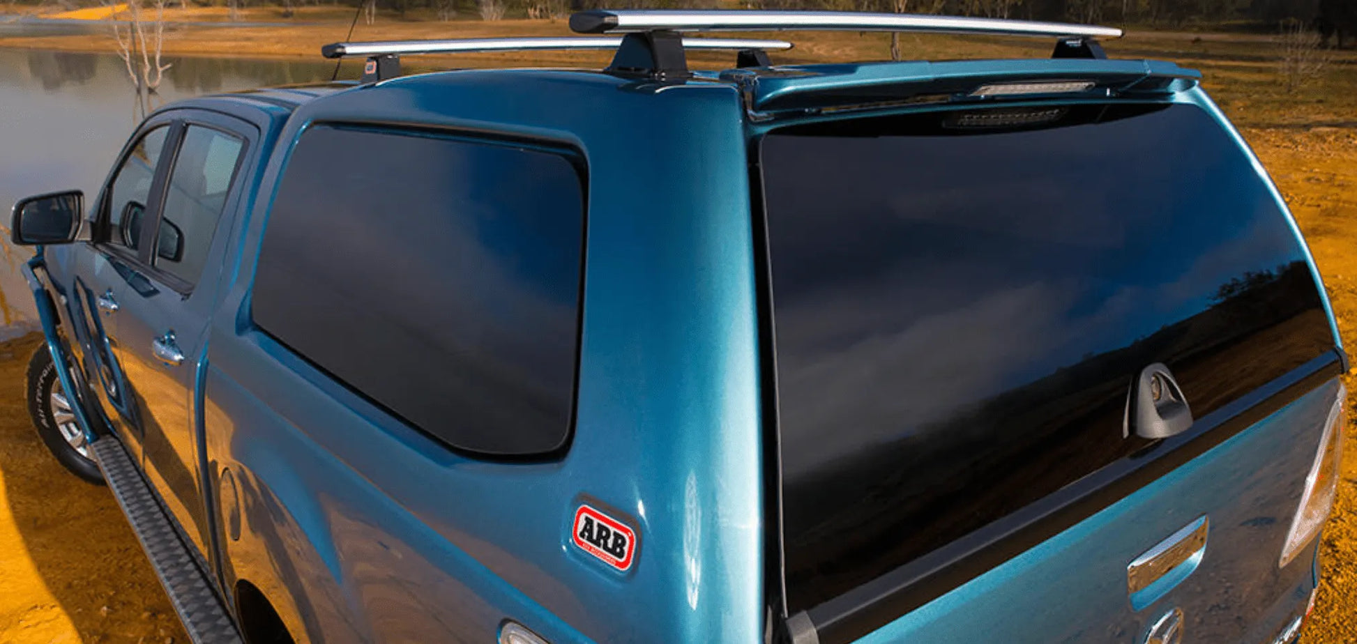 Hardtop Ascent ARB pour Ford Ranger/Raptor 2012-2022 (Fermeture Centralisée) sur Xperts4x4 Accessoires 4x4 Off-Road