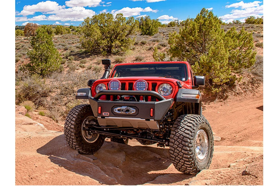 Pare-chocs ARB Bondi Stubby pour Jeep Wrangler JL & Gladiator sur Xperts4x4 Accessoires 4x4 Off-Road