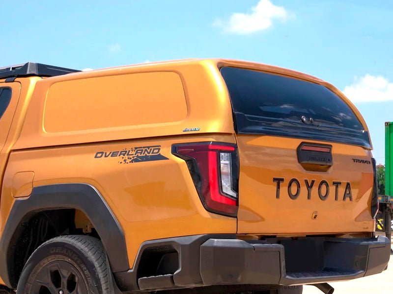 Hardtop COMMERCIAL Toyota Hilux 2026+ Double Cab | AEROKLAS Xperts 4x4