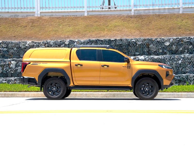Hardtop COMMERCIAL Toyota Hilux 2026+ Double Cab | AEROKLAS Xperts 4x4