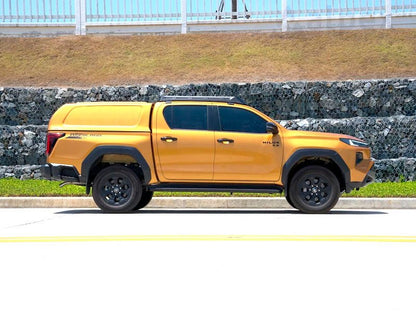 Hardtop COMMERCIAL Toyota Hilux 2026+ Double Cab | AEROKLAS Xperts 4x4