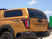 Hardtop STYLISH vitré Toyota Hilux 2026+ Double Cab | AEROKLAS Xperts 4x4