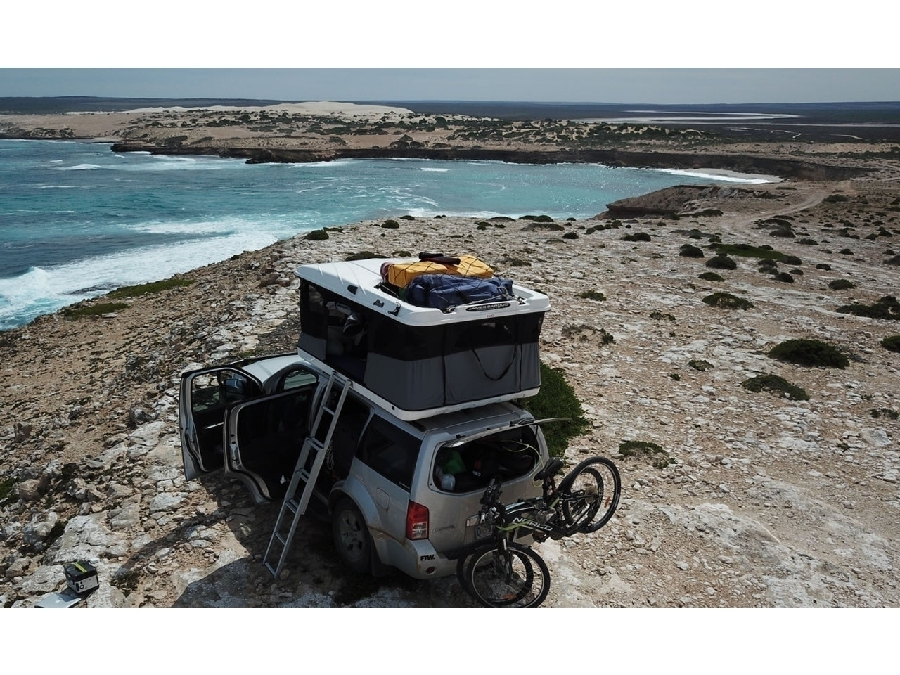 dachzelt james baroud grand raid xxl James Baroud | Tente de toit | Grand RAID | M/X/XL