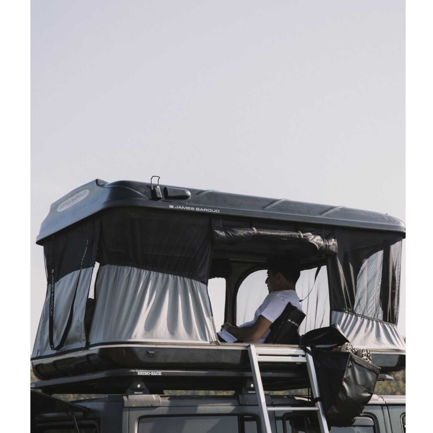 Paire de Sièges Pliables de Tente de Toit James Baroud - Confort sur Xperts4x4 Accessoires 4x4 Off-Road