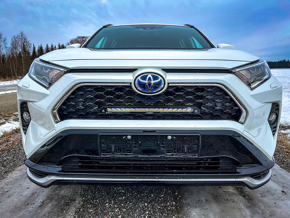 Pack LED Calandre LAZER LAMPS Toyota Rav4 2020+ (Plug-in Hybrid) sur Xperts4x4 Accessoires 4x4 Off-Road