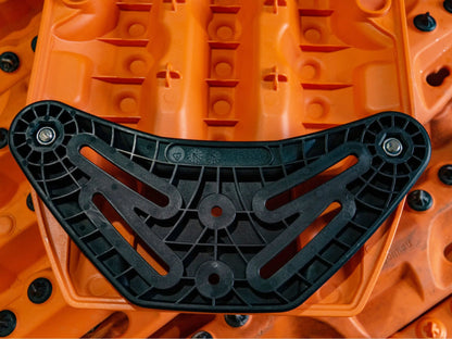 Supports plats de galerie MAXTRAX pour Plaques à Sable MKII sur Xperts4x4 Accessoires 4x4 Off-Road