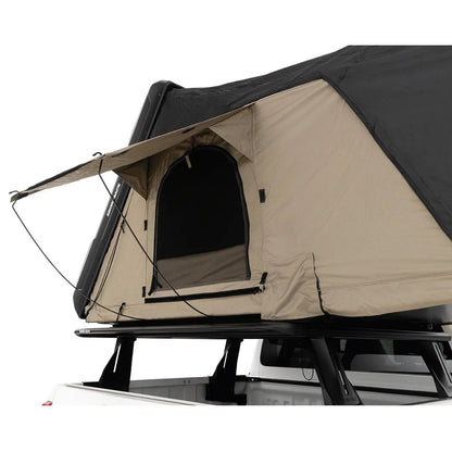 Tente de toit Rigide 2100 x 1300mm | RHINORACK sur Xperts4x4 Accessoires 4x4 Off-Road