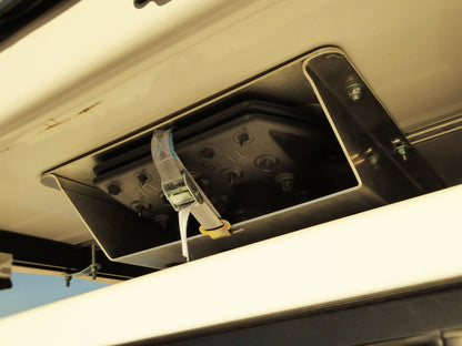 Support de plaques à sable Maxtrax sous tente James Baroud N4-Offroad sur Xperts4x4 Accessoires 4x4 Off-Road