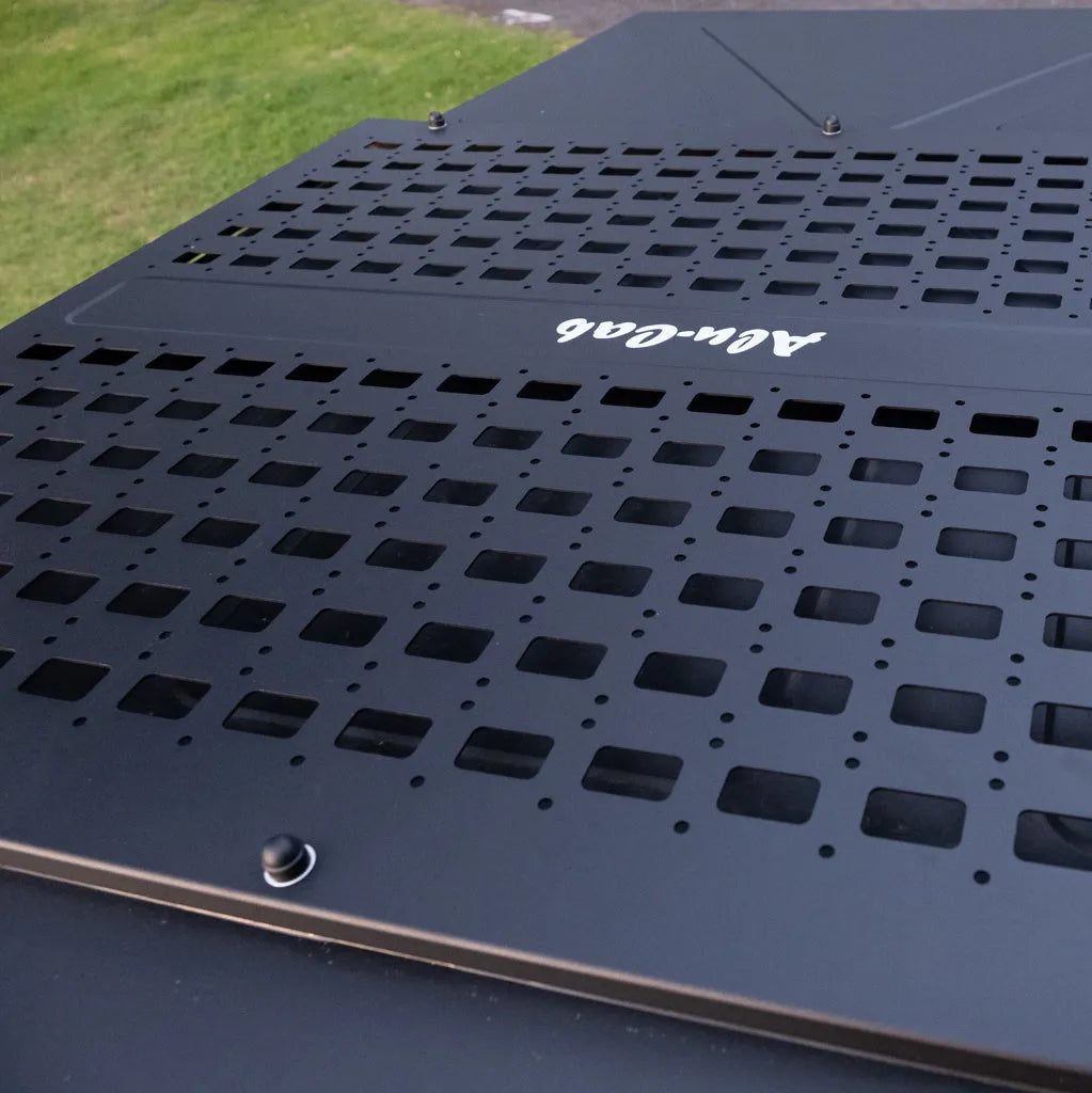 Plaque Molle LT-50 Alu-Cab : Modulaire et Ultra-Légère sur Xperts4x4 Accessoires 4x4 Off-Road