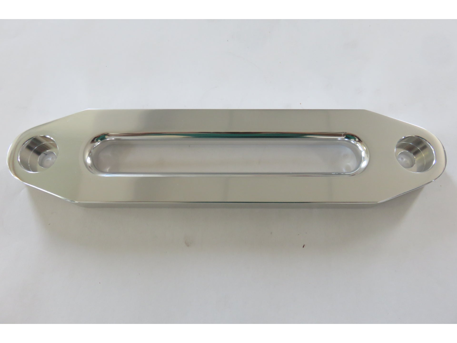 Guide cable écubier pour corde de treuil synthétique N4-Offroad sur Xperts4x4 Accessoires 4x4 Off-Road