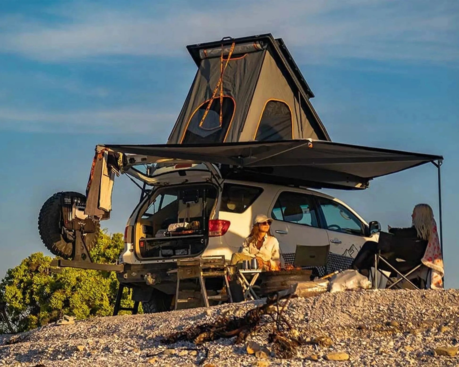 Auvent 180° 2.6m Autoportant Alu-Cab sur Xperts4x4 Accessoires 4x4 Off-Road