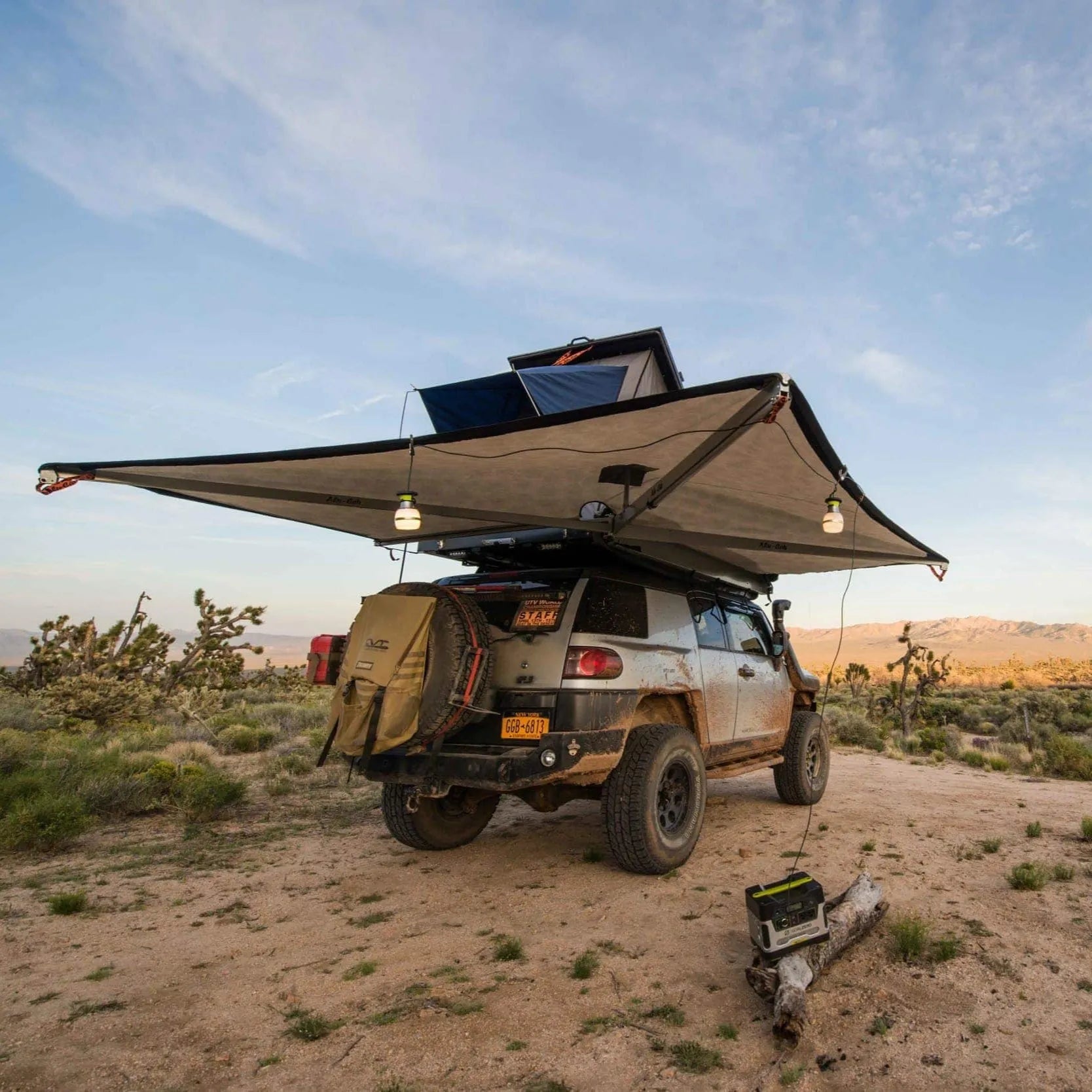 Auvent 270° Alu-Cab - 2,6m | Autoportant & Résistant sur Xperts4x4 Accessoires 4x4 Off-Road