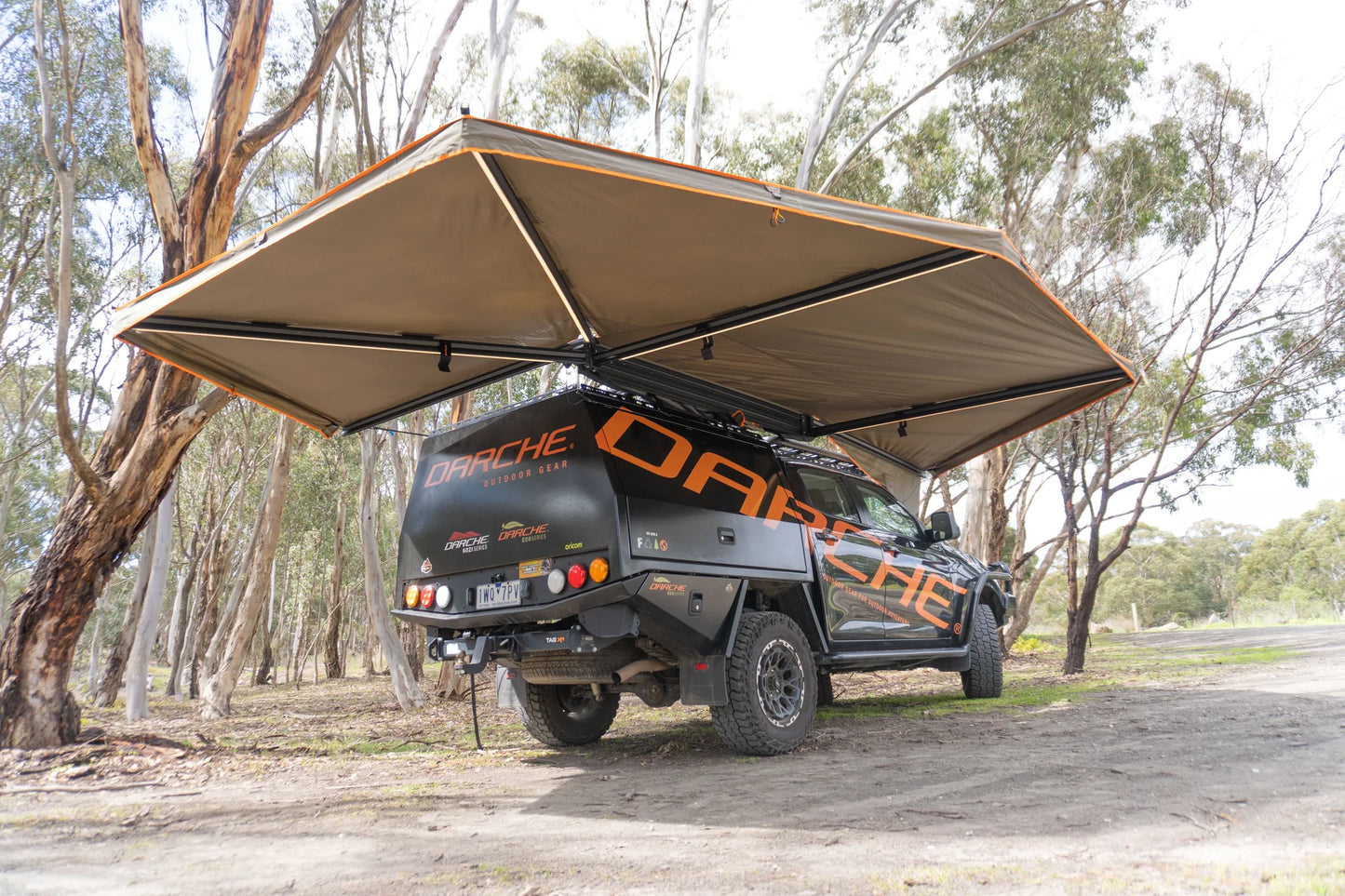 Auvent 270° XL Autoportant LED Côté Droit Eclipse - DARCHE sur Xperts4x4 Accessoires 4x4 Off-Road