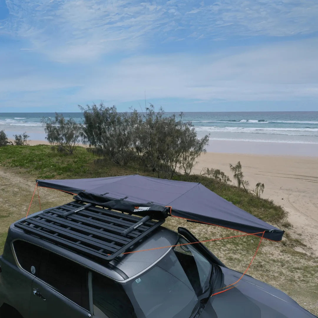 Auvent 4x4 Campboss 180° Shadow - Auto-Portant sur Xperts4x4 Accessoires 4x4 Off-Road