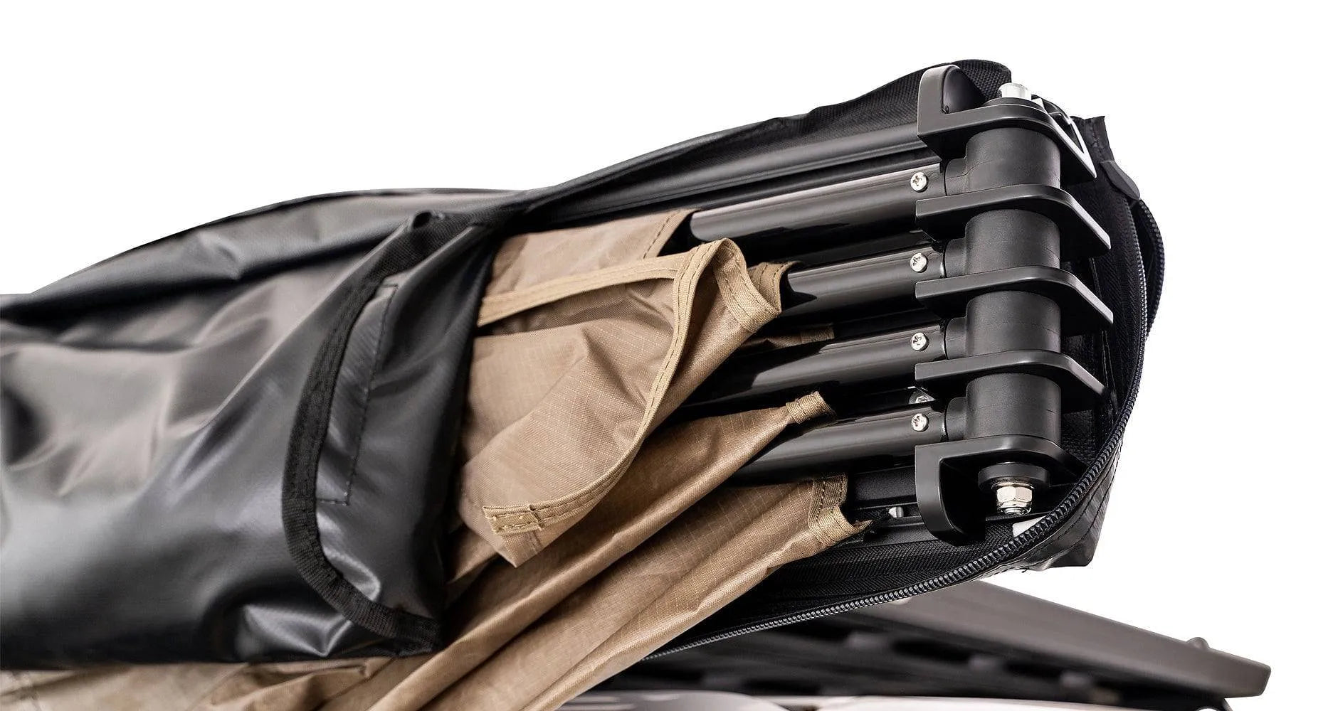 Auvent circulaire 270° RHINORACK Batwing Compact 2m (version droite) - avec fixations STOW IT sur Xperts4x4 Accessoires 4x4 Off-Road