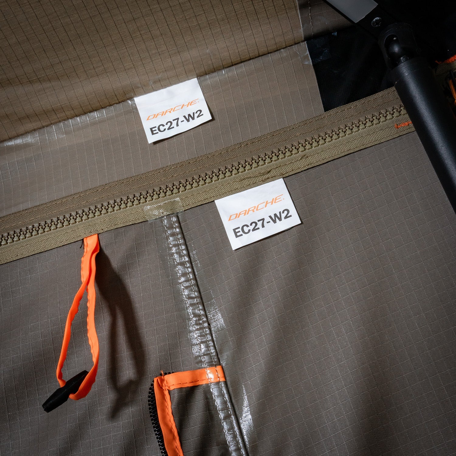 Kit Complet de Parois Auvent Eclipse 270° XL DARCHE sur Xperts4x4 Accessoires 4x4 Off-Road