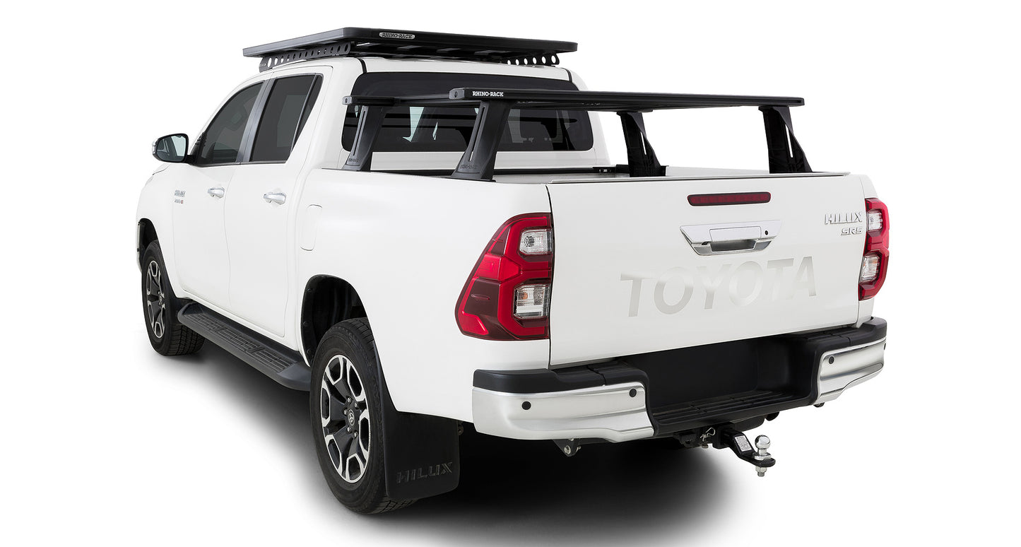 Kit de 2 barres de toit Rhyno-Rack de 1500 mm avec 4 transversales pour Toyota Hilux Revo 2015+, système Reconn-Deck.
