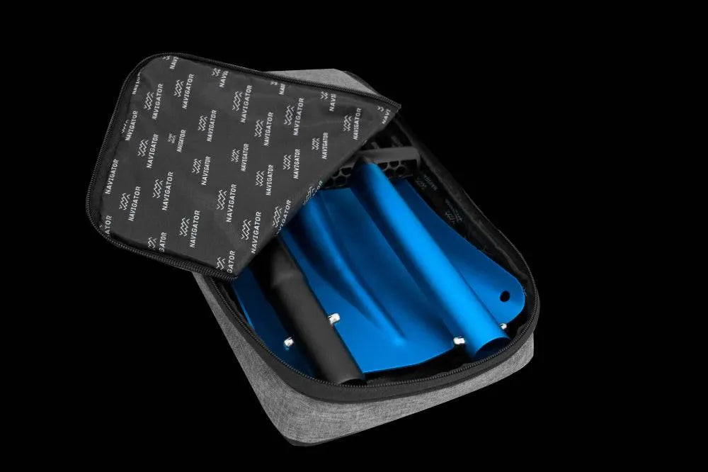 Pelle Buddy Navigator | Avec Housse sur Xperts4x4 Accessoires 4x4 Off-Road