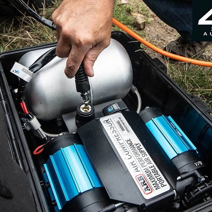 Compresseur double ARB 12/24V malette 174L/min avec reserve sur Xperts4x4 Accessoires 4x4 Off-Road