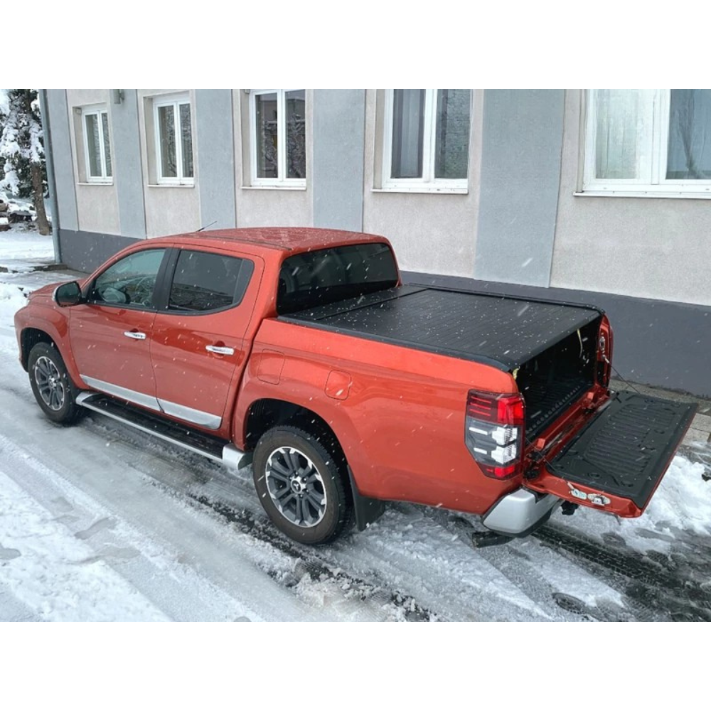 Rideau de Benne Manuel Mountain Top EVOm – Mitsubishi L200 2019+ Double Cab sur Xperts4x4 Accessoires 4x4 Off-Road