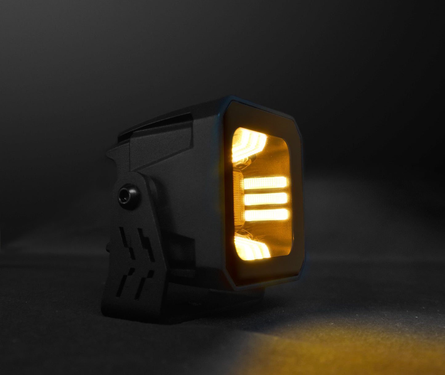 Feux de conduite LED LUMIDRIVE Dark Drive - Puissance & Style sur Xperts4x4 Accessoires 4x4 Off-Road