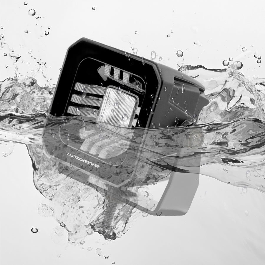 Feux de conduite LED LUMIDRIVE Dark Drive - Puissance & Style sur Xperts4x4 Accessoires 4x4 Off-Road