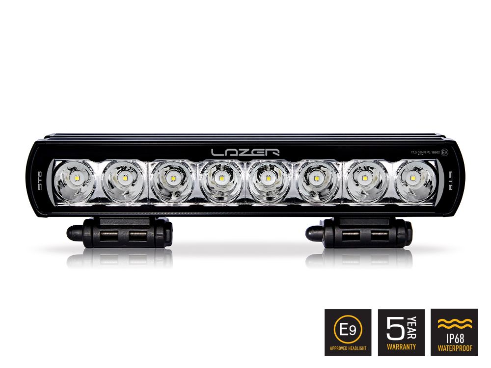 LAZER LAMPS ST8 Évolution — Barre LED Slim 8272 lm sur Xperts4x4 Accessoires 4x4 Off-Road