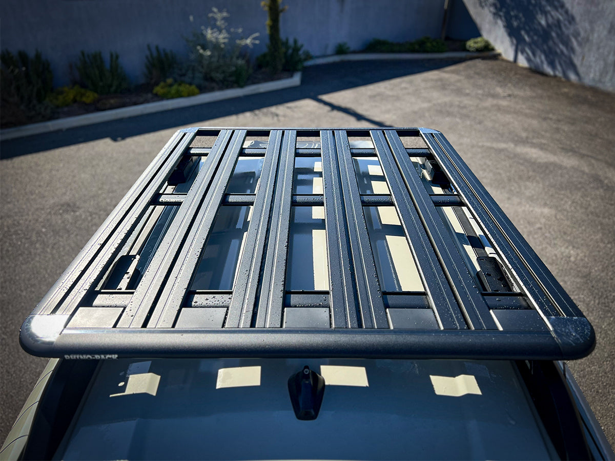 Kit Galerie intégrale Pioneer 1500x1240mm Rhino-Rack - Dacia Bigster 2024+ sur Xperts4x4 Accessoires 4x4 Off-Road