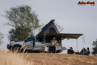 Hardtop Alu-Cab Explorer 3 Isuzu Dmax 2012 à 2023 - Noir sur Xperts4x4 Accessoires 4x4 Off-Road