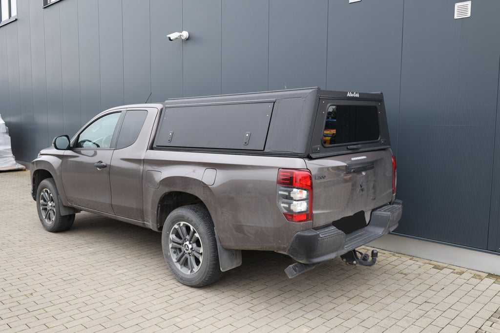 Hardtop Alu-Cab Explorer 3 Mitsubishi L200 2016+ sur Xperts4x4 Accessoires 4x4 Off-Road