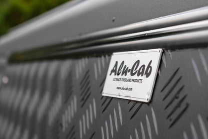 Hardtop Alu-Cab Explorer 3 Mitsubishi L200 2016+ sur Xperts4x4 Accessoires 4x4 Off-Road