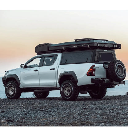 Hardtop Alu-Cab Explorer 3 Toyota Hilux 2016 à Présent sur Xperts4x4 Accessoires 4x4 Off-Road