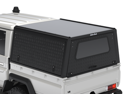 Hardtop Alu-Cab Explorer 3 Toyota Land Cruiser 79 Double-Cab sur Xperts4x4 Accessoires 4x4 Off-Road