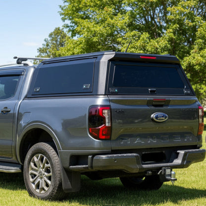 Hardtop Aluminium Line4x4 Double Cab | Vitré et Renforcé sur Xperts4x4 Accessoires 4x4 Off-Road