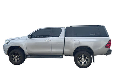 Hardtop Toyota Hilux Extra Cab REVO 2016 a Present | RSI EVOc Commercial sur Xperts4x4 Accessoires 4x4 Off-Road