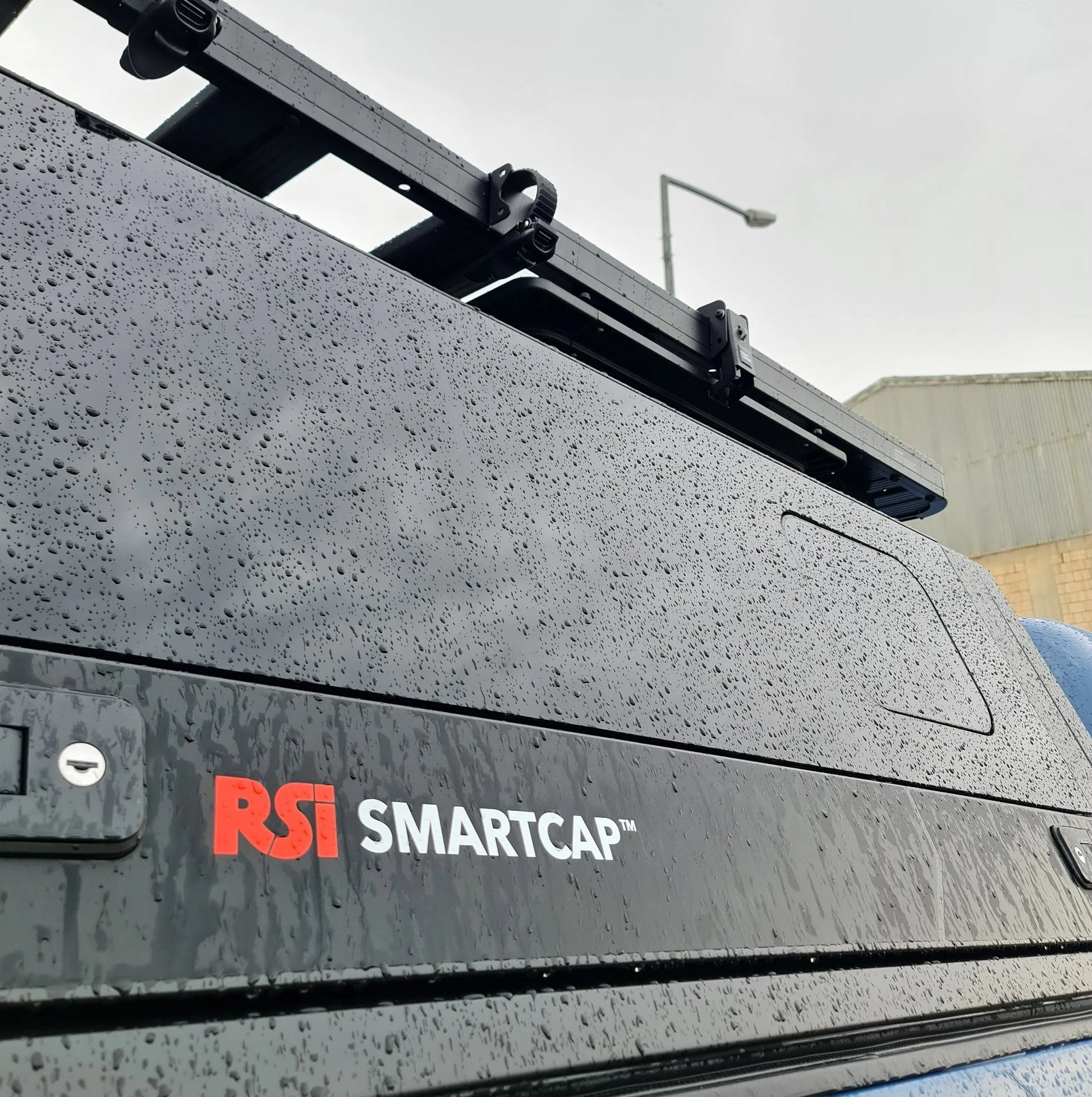 Hardtop Toyota Tacoma 2016-20 - Benne Courte | RSI EVOs SPORT sur Xperts4x4 Accessoires 4x4 Off-Road