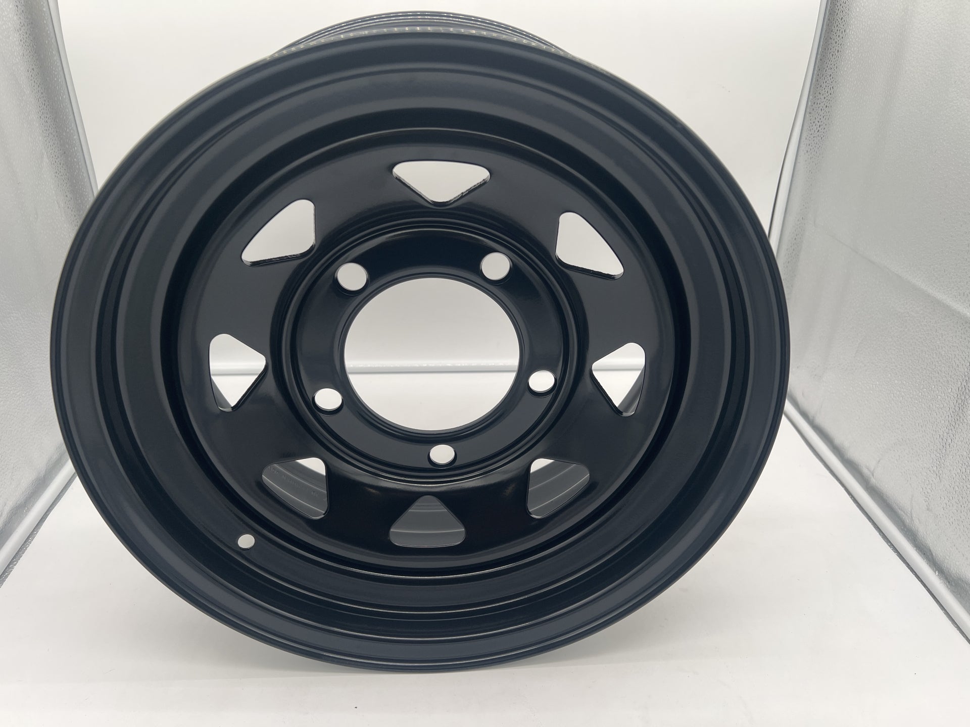 Jante Acier Land Rover Defender 90/110/130 | GOSS sur Xperts4x4 Accessoires 4x4 Off-Road