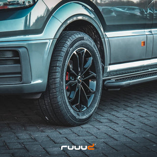 Jante Aluminium RUUUD 8x18 5x120 ET50 Gloss Black - Craftstar (Xenon) sur Xperts4x4 Accessoires 4x4 Off-Road