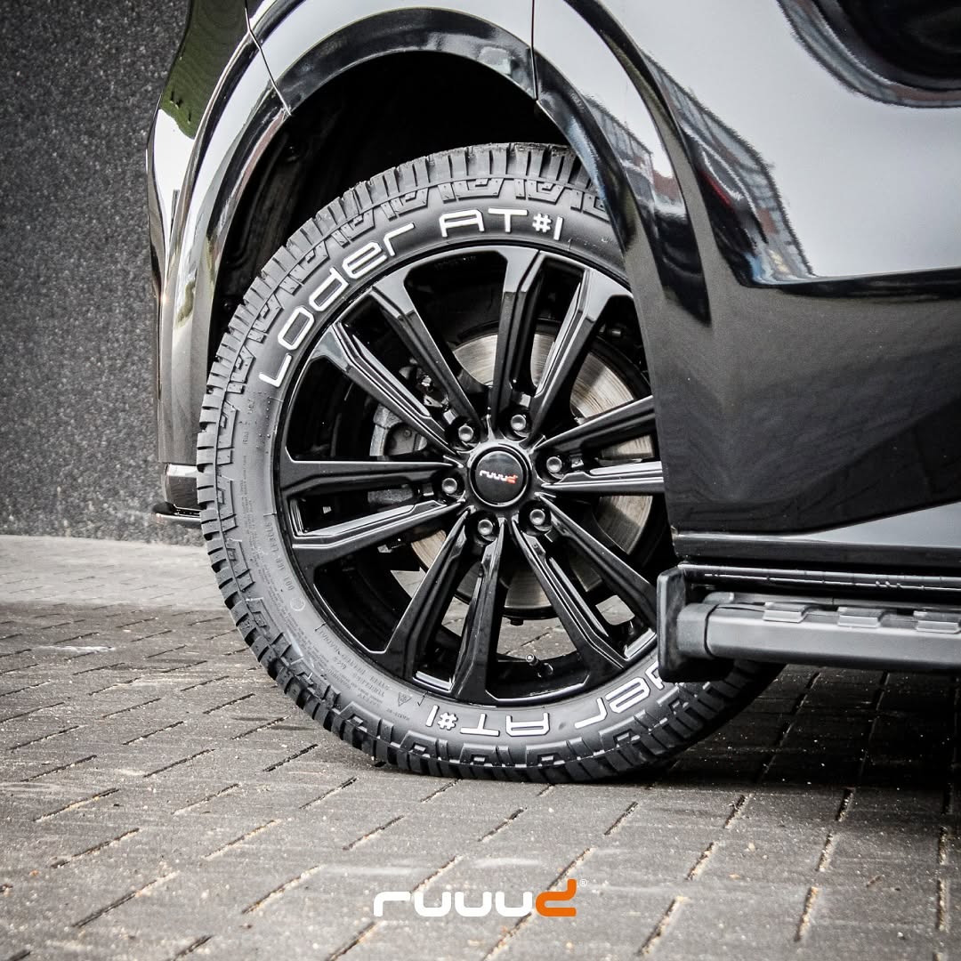 Jante Aluminium RUUUD Namur 7.5x17 6x125 ET50 CTR74.1 - Gloss Black sur Xperts4x4 Accessoires 4x4 Off-Road