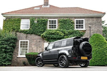 Échappement Quad Gloss Black KAHN pour Defender 110 V8 (2020+) sur Xperts4x4 Accessoires 4x4 Off-Road