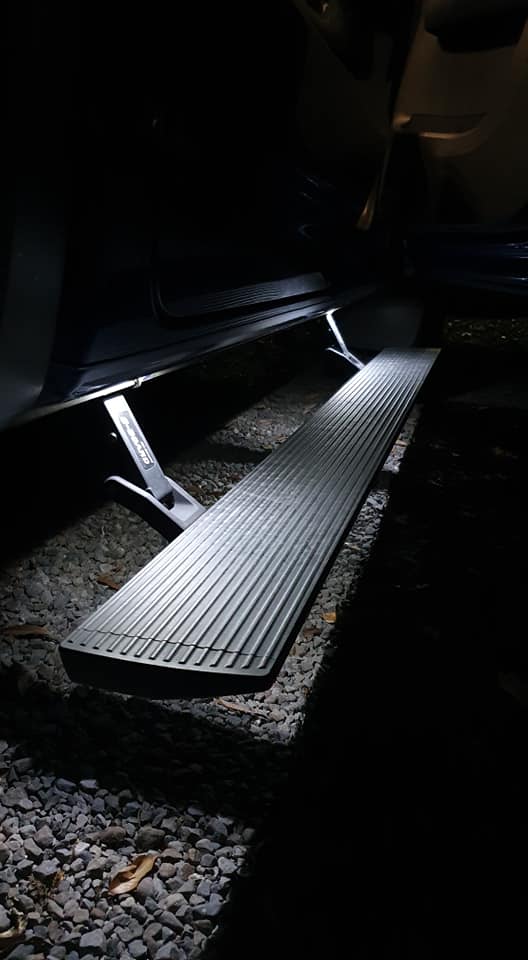 Marche-Pied Electrique T-MAX Dodge RAM 1500 DS Classic 09-18 | Power Board sur Xperts4x4 Accessoires 4x4 Off-Road